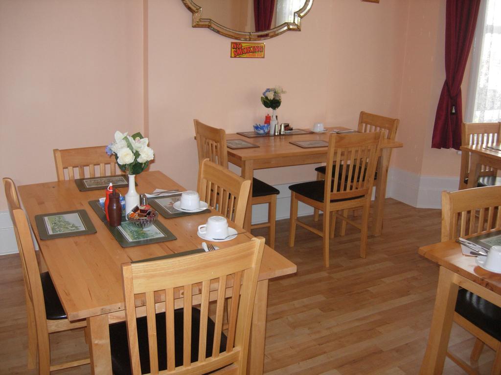 דובר Longfield Guest House מראה חיצוני תמונה